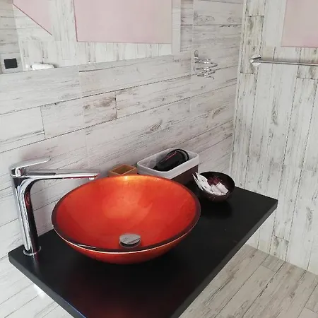 Terrazze In Centro Bed & Breakfast *